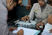 Seribuan personel Polres Banda Aceh jalani tes urin