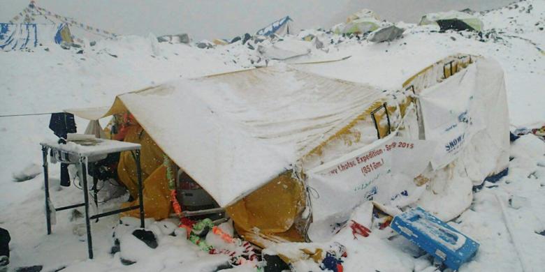 Longsor di Gunung Everest akibat gempa 7,9 SR