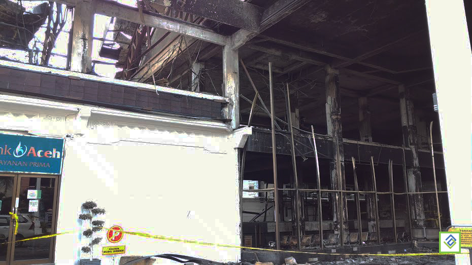 Kondisi Bank Aceh setelah terbakar