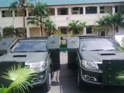 Di Aceh, Panglima TNI bagikan dua mobil militer rancangannya sendiri
