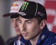 Puas Kuasai Hari Pertama, Lorenzo Kini Incar Rekor Putaran