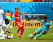 Hattrick Shaqiri bawa Swiss tantang Argentina di perdelapan final