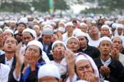 Sekitar 15 ribu warga Banda Aceh larut dalam zikir akbar